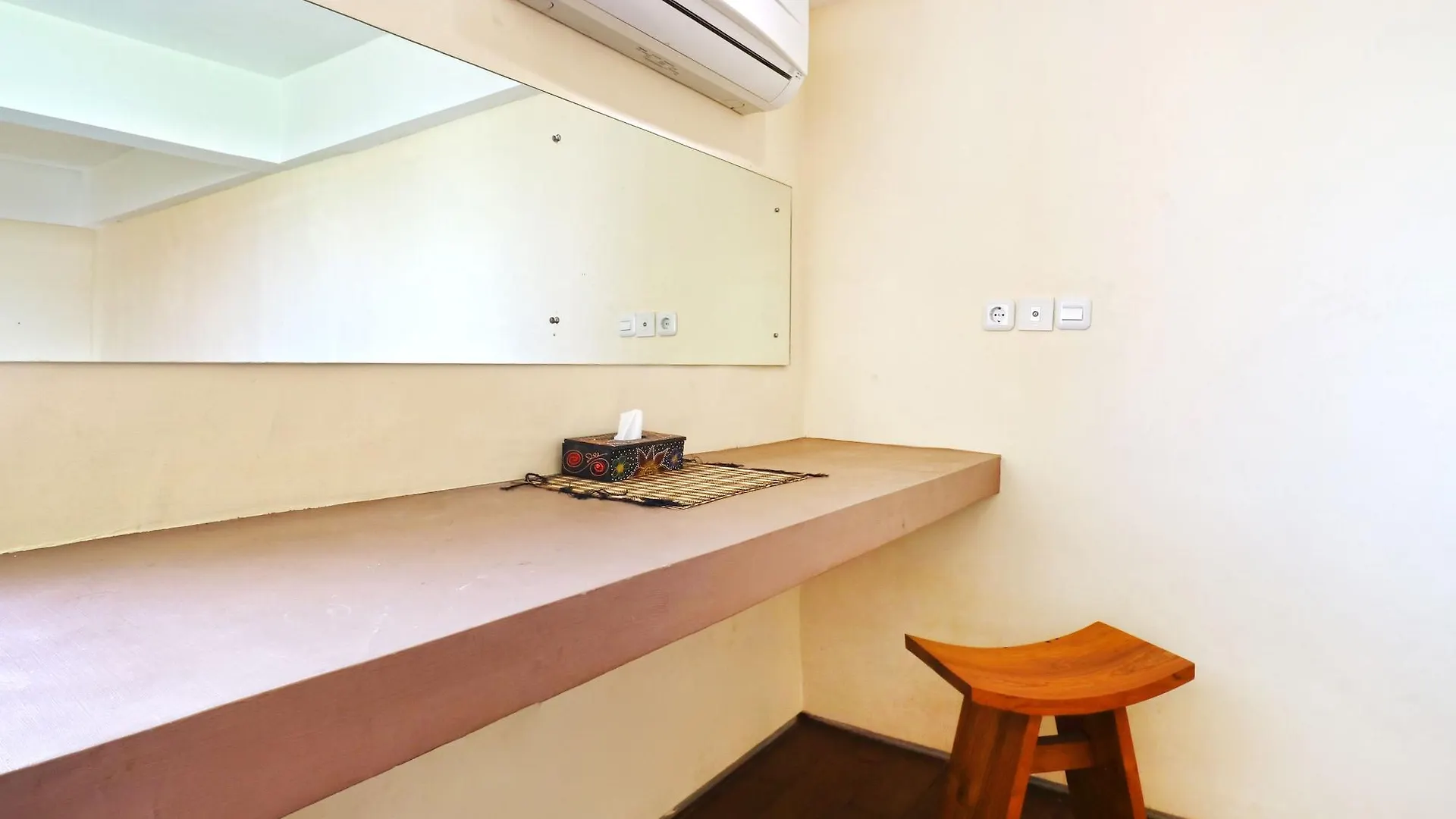 Koi Hotel And Residence Denpasar