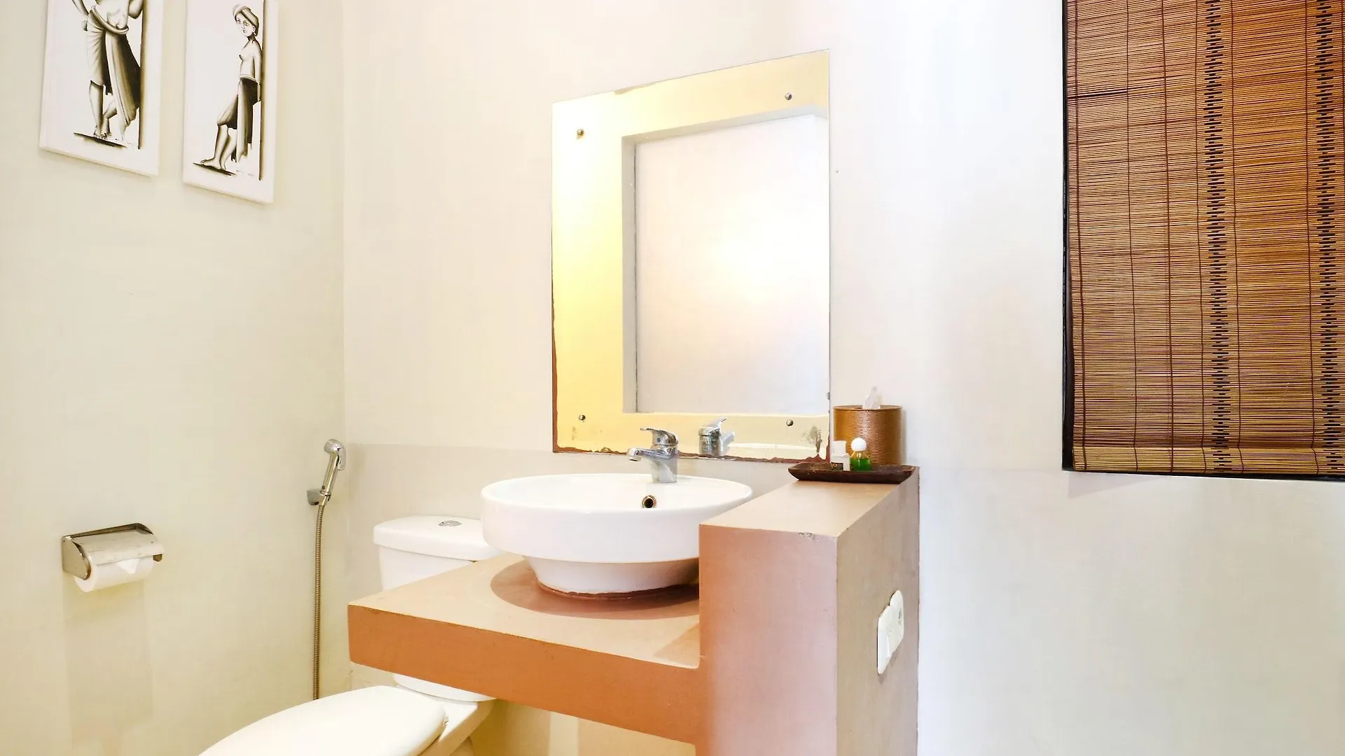Koi Hotel And Residence Denpasar 2*,